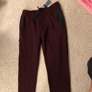 American Eagle Fleece Joggers Burgundy